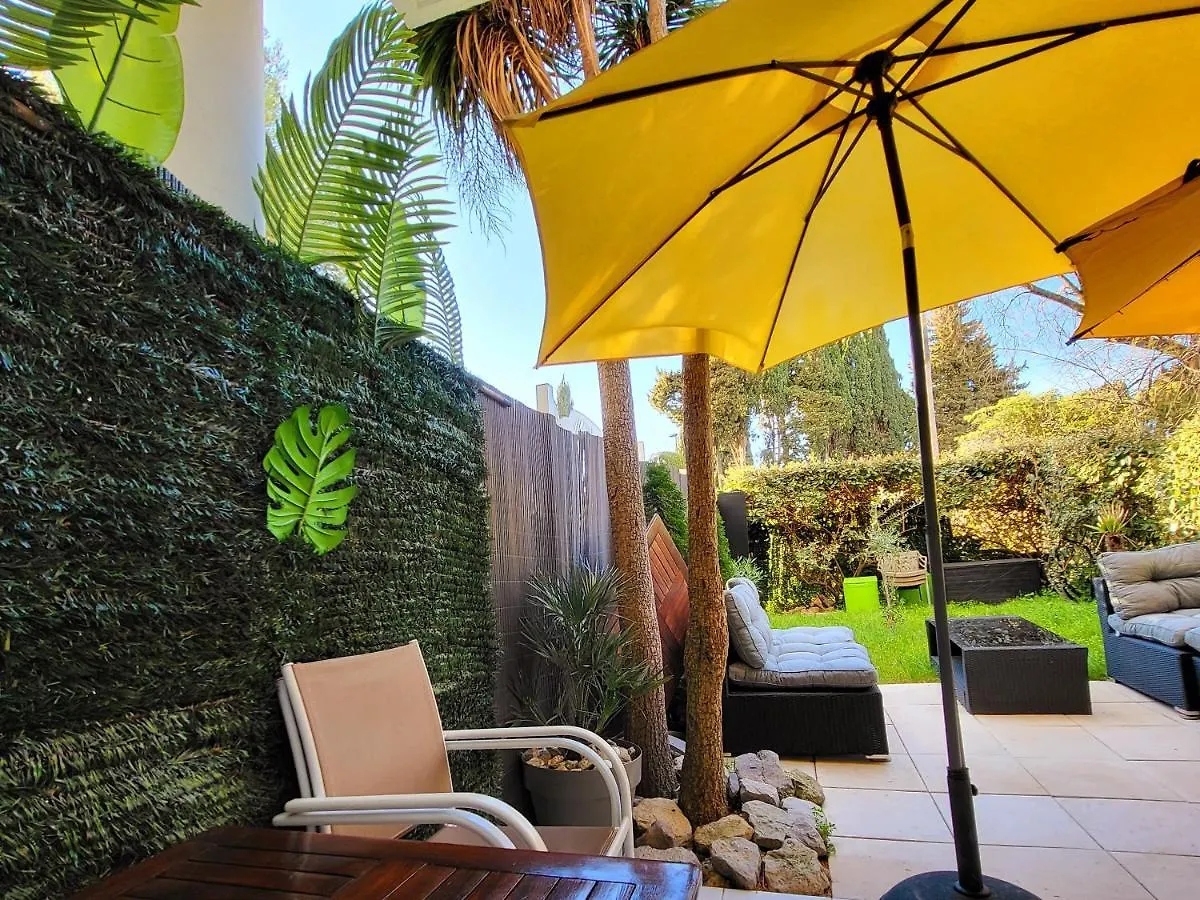 STUDIO Cannes DOMAINE DES PALMIERS PARKING PRIVÉ
