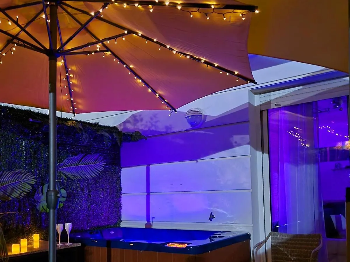 칸느 Evasion A Deux, Domaine Prestigieux, Jacuzzi Et Parking Prives, Piscine 아파트